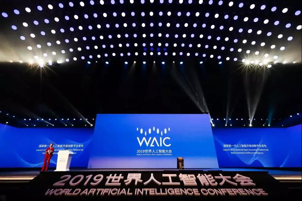 媒體融合跨過(guò)五周年：智媒時(shí)代，央視網(wǎng)如何破局？