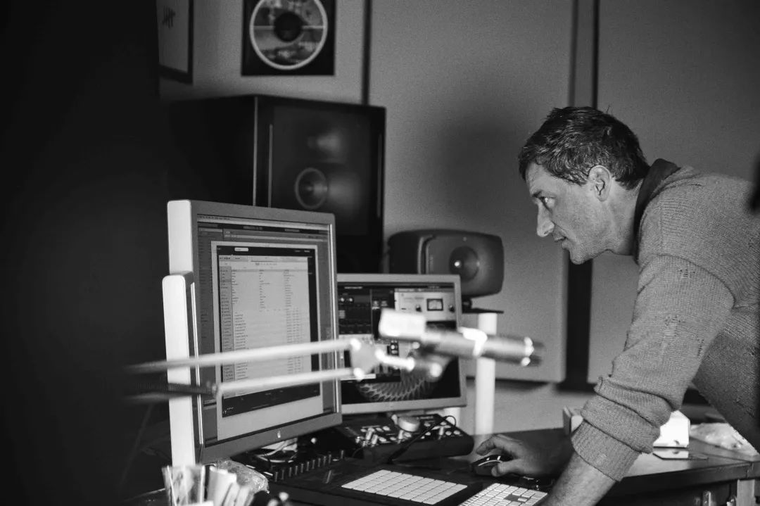 你的音箱用對(duì)了嗎？請(qǐng)收2019年最新版《真力監(jiān)聽音箱設(shè)置指南》