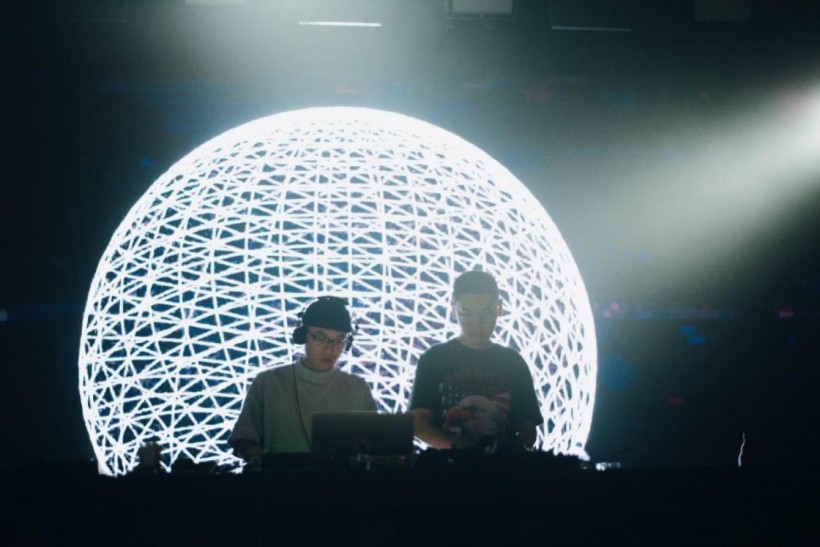 sE 訪談:制作人程昭瑜與您聊聊 sE 2200 話筒和 RF 反射過濾器