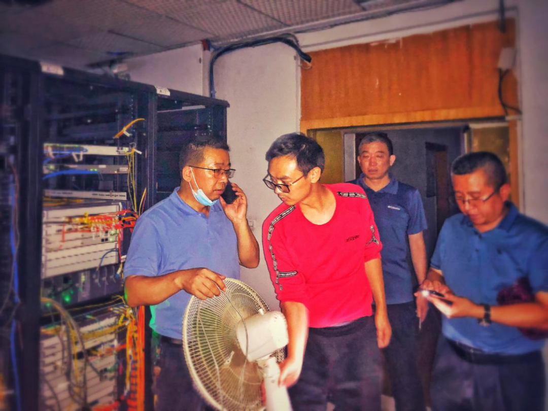 致敬！“乘風(fēng)破浪”的廣電人