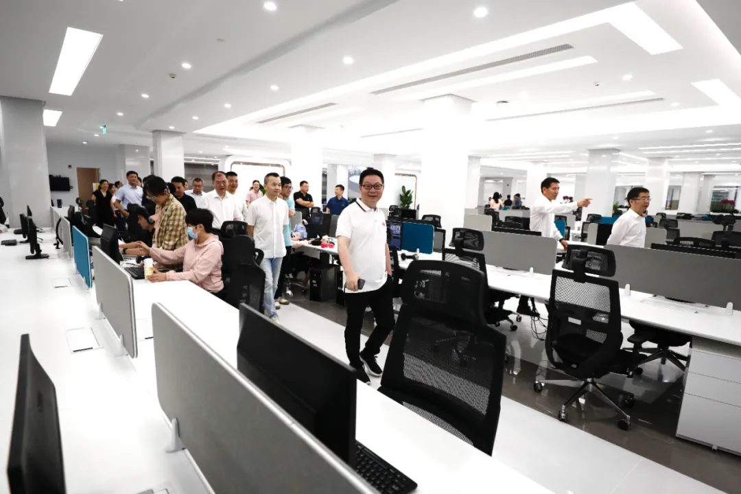 湖南廣播影視集團(tuán)公司（臺(tái)）新聞中心采編區(qū)全新啟航！