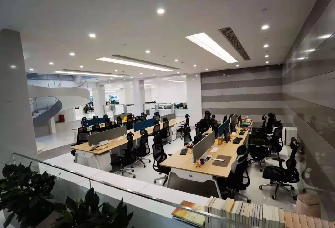 湖南廣播影視集團(tuán)公司（臺(tái)）新聞中心采編區(qū)全新啟航！