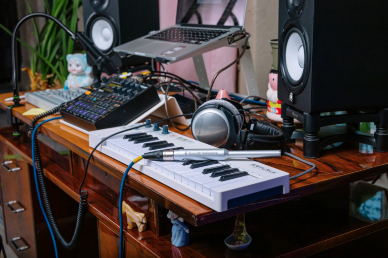 Sonarworks 干貨分享：結(jié)合監(jiān)聽設備與房間特性進行混音制作